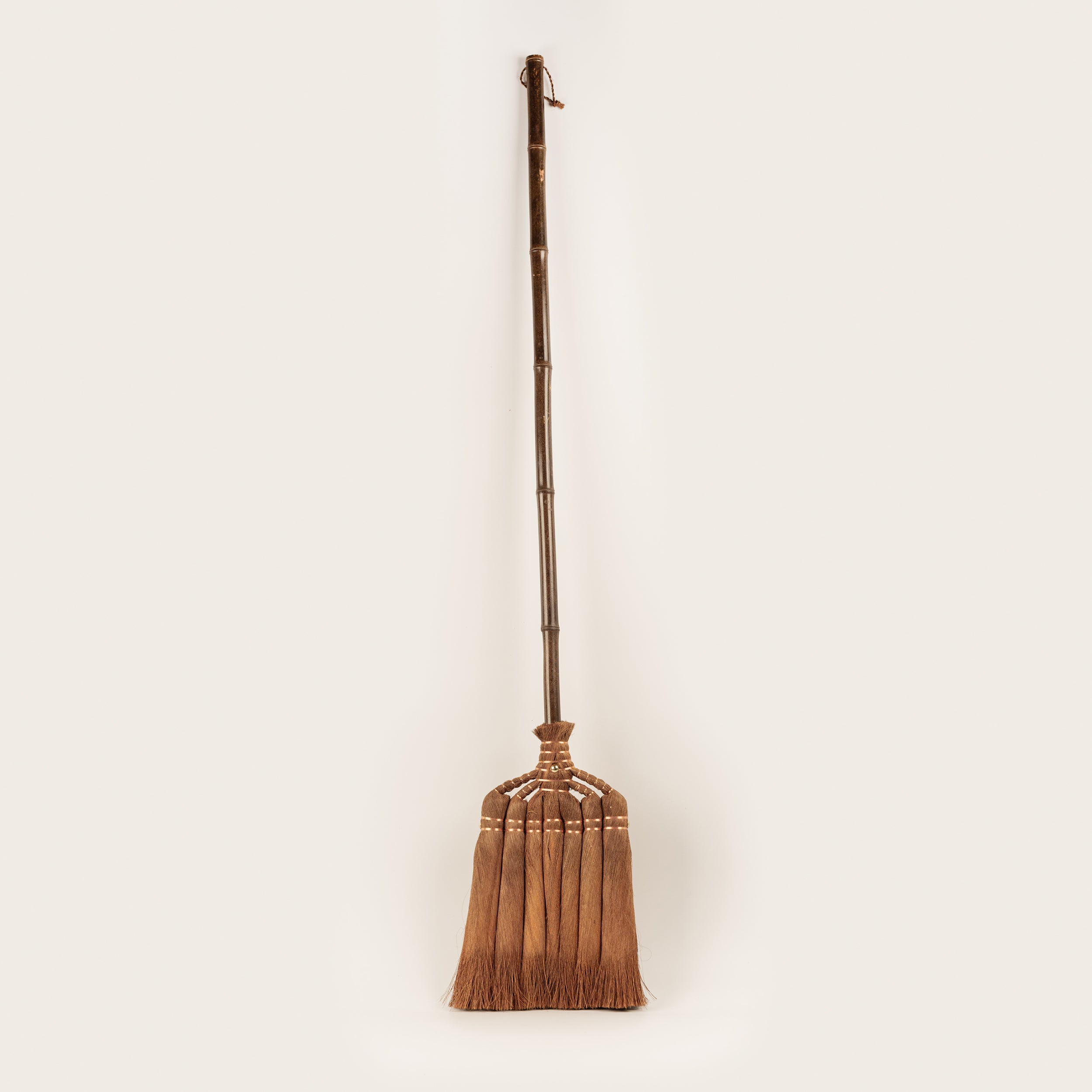 Shuro Brooms – The Best Cleaning Tool