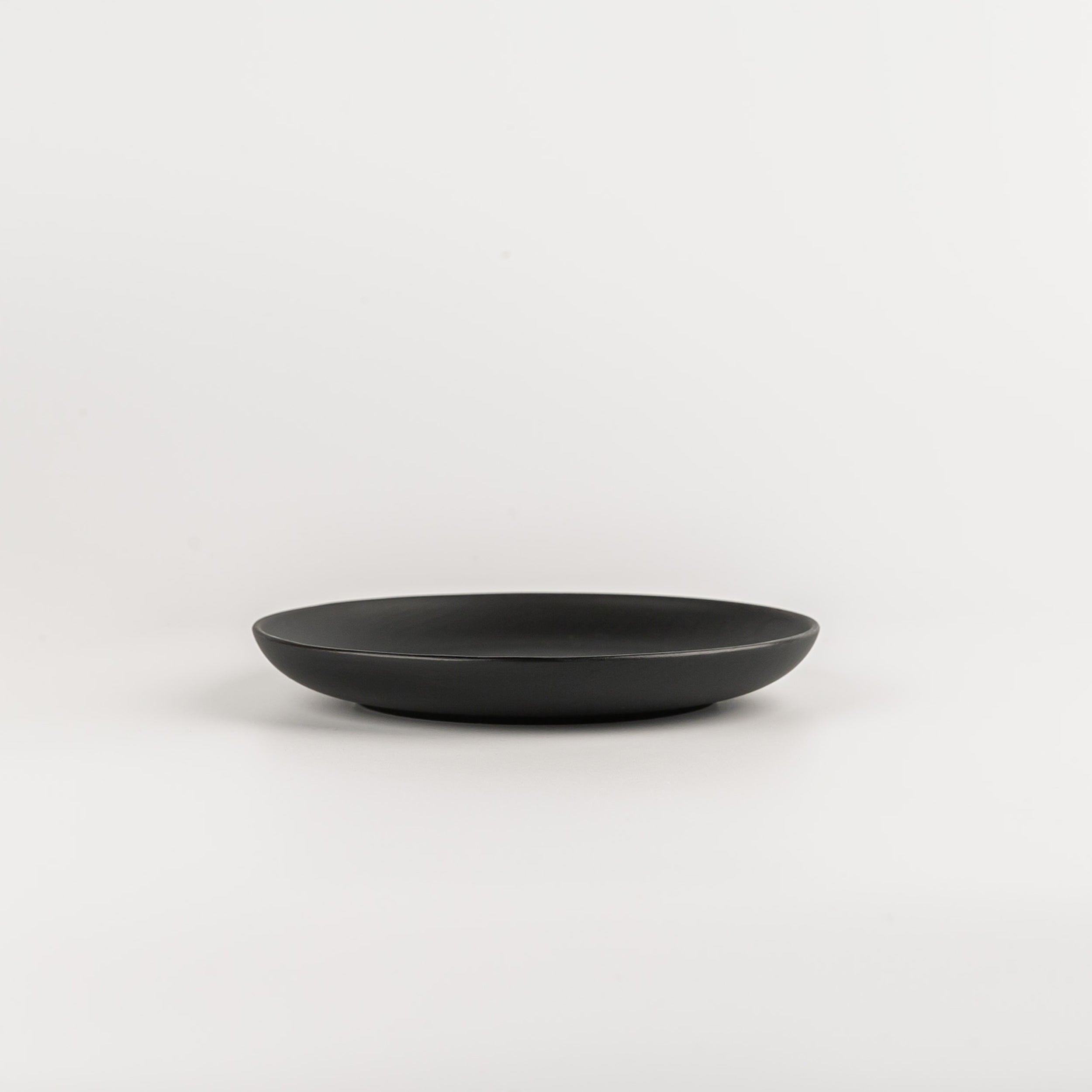 Kaga Plates & Bowl