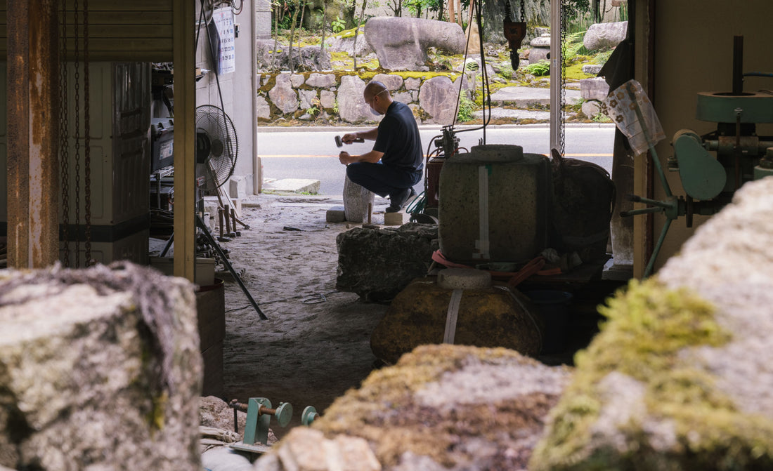 Bringing Stonework of Japanese Gardens Inside Modern Homes