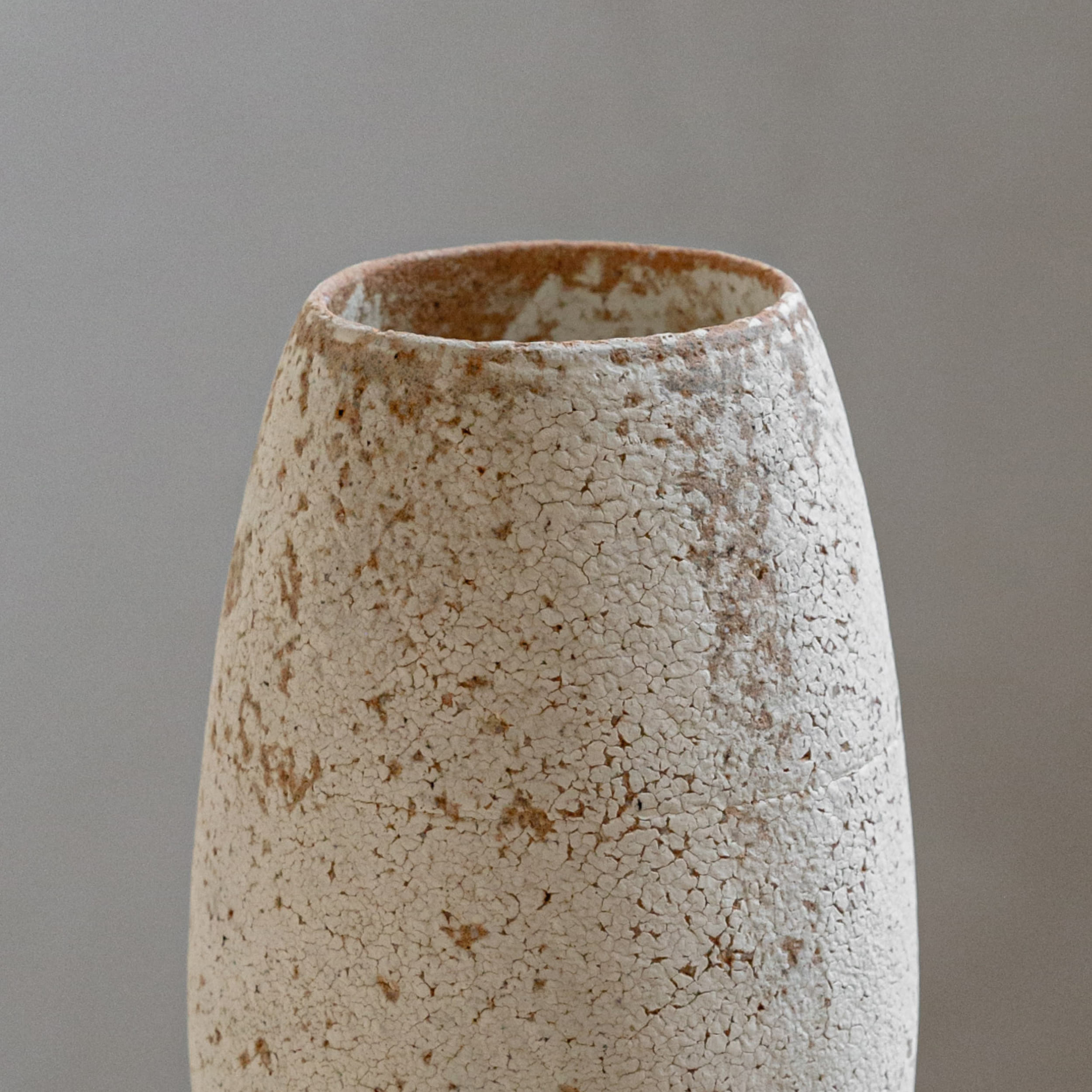 Tall vase L