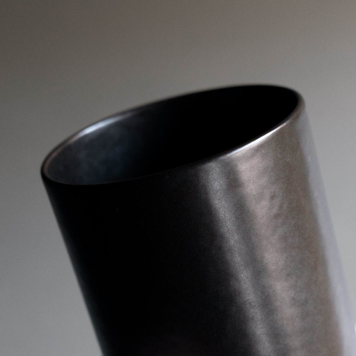 Shigaraki Cylinder Cup - Black