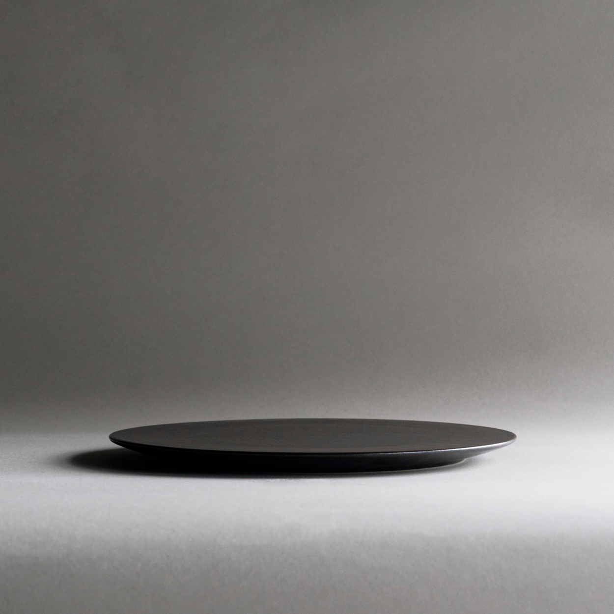 Shigaraki Flat Plates - Black