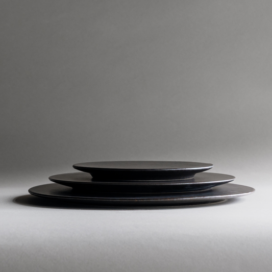 Shigaraki Flat Plates - Black