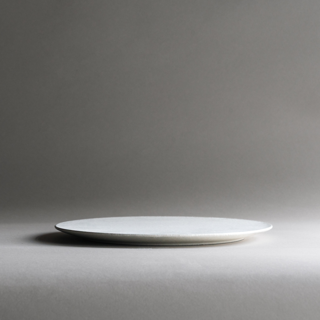 Shigaraki Flat Plates - White