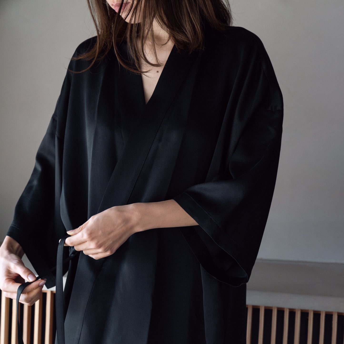 Robe - Black