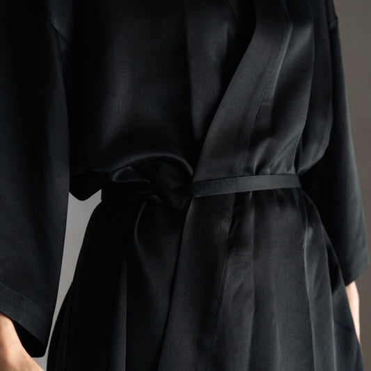 Robe - Black