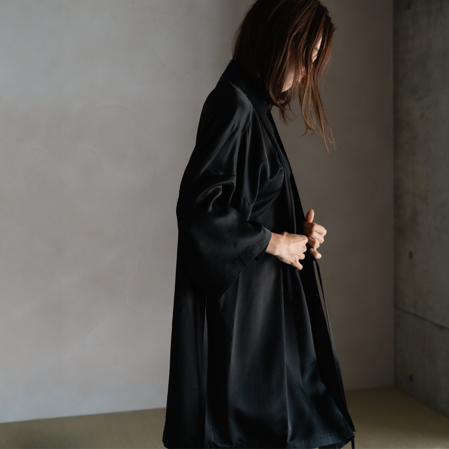 Robe - Black