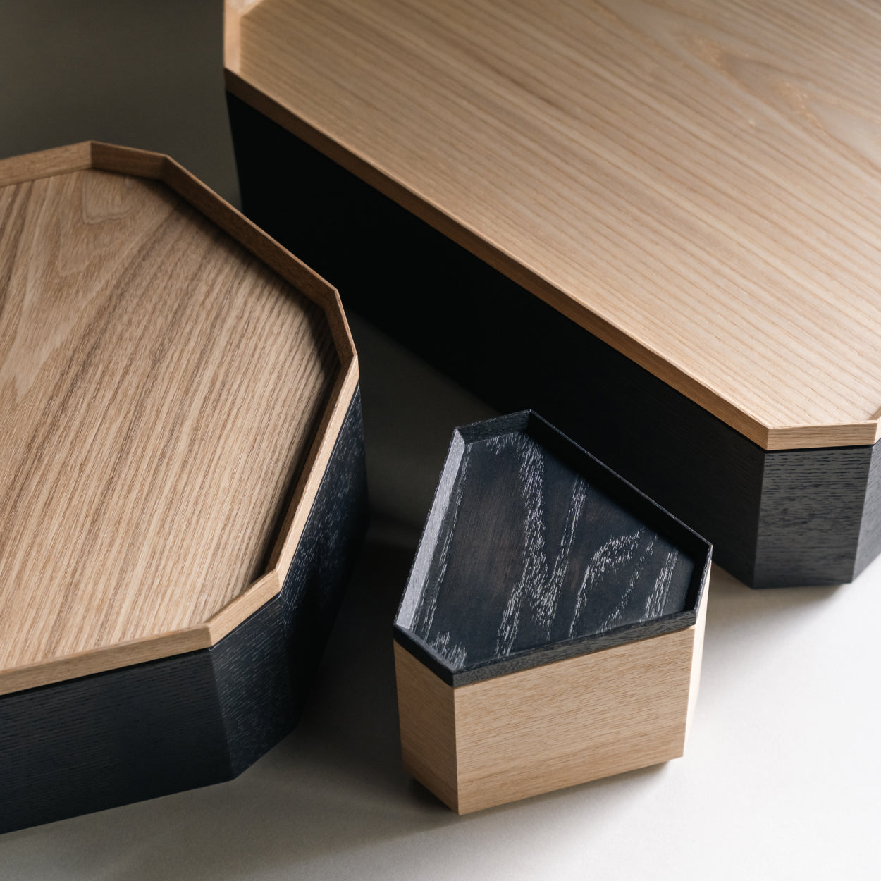 Tsum Triangular Tray