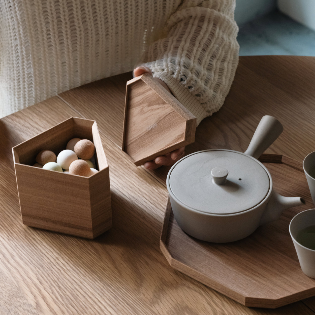 Tsum Triangular Tray