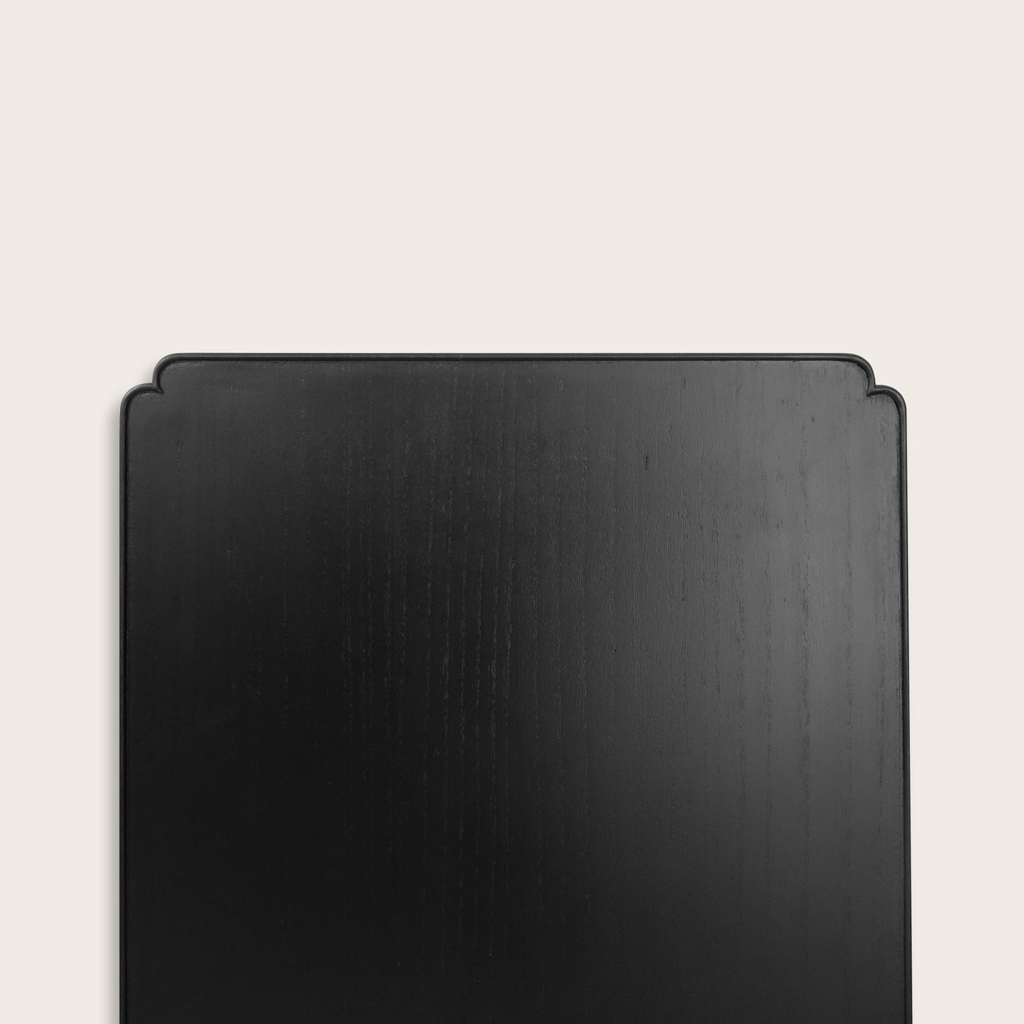 Wooden tray in black with rounded corners